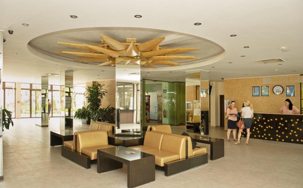 Royal Sun - Sunny Cove Apartment Солнечный берег Экстерьер фото