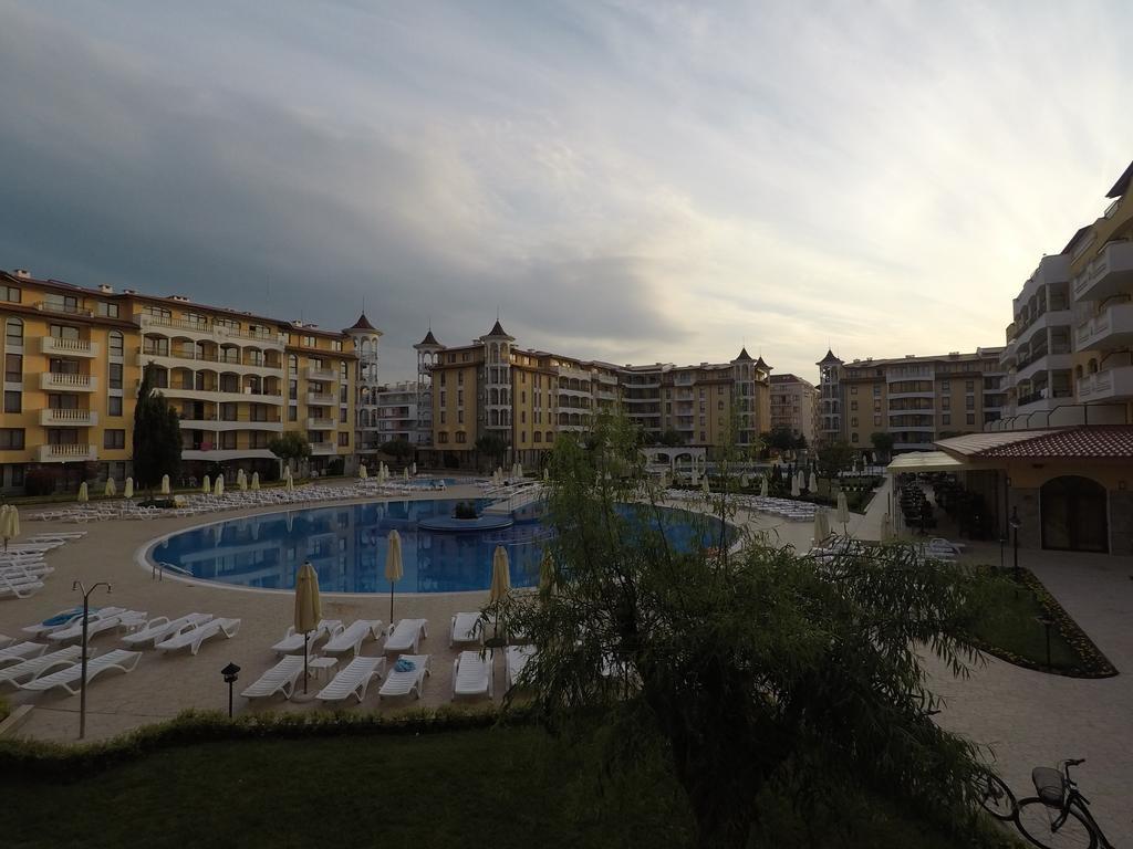 Royal Sun - Sunny Cove Apartment Солнечный берег Экстерьер фото